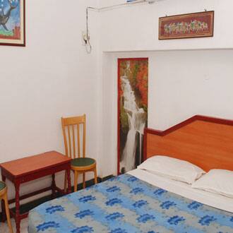 Ajantha Beach Guest House, Pondicherry 4